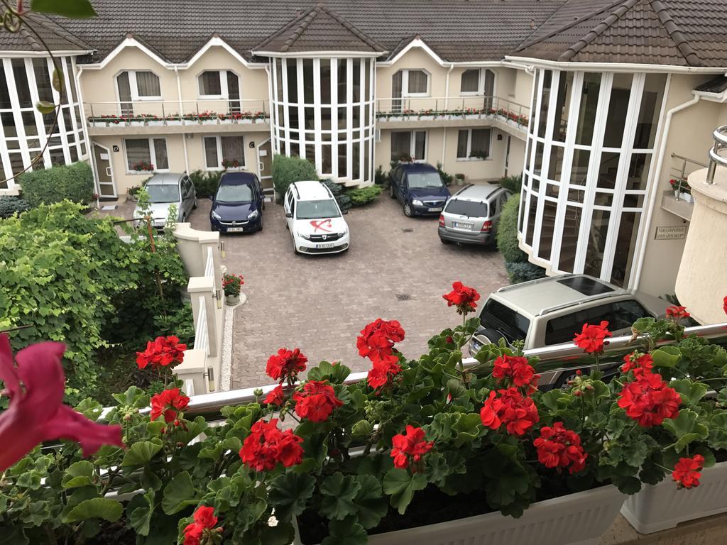 Villa Brussels Deva Exterior photo